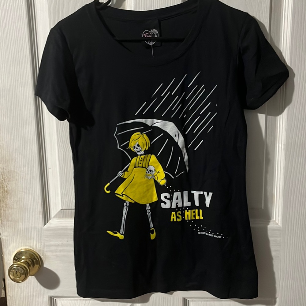 Salty graphic top